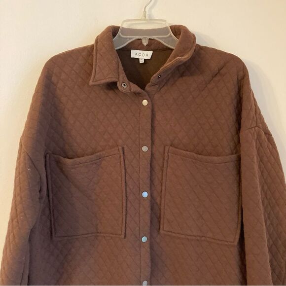 Acoa Women’s quilted jacket shacket button down brown size medium! - Picture 2 of 9
